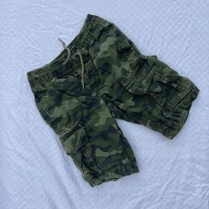 Camo Cargo Shorts by Gap Kids M(8-9) with Snap pockets.